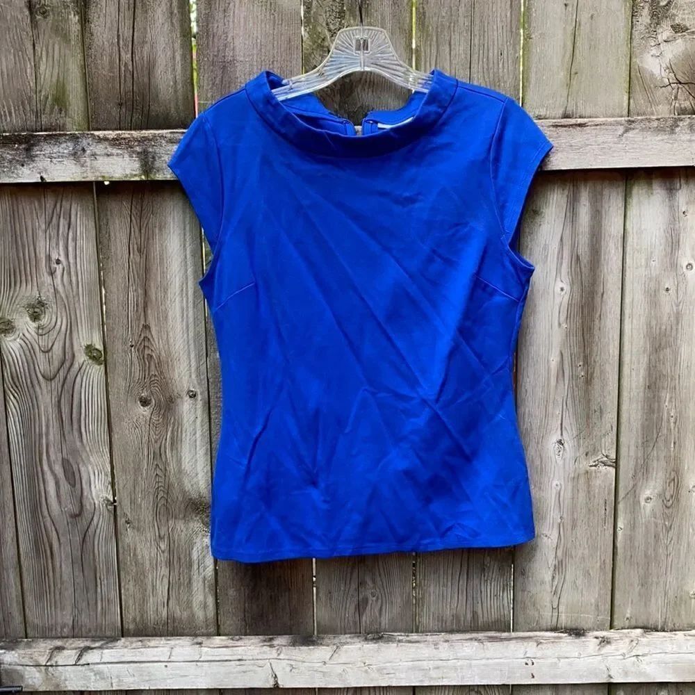 New York & Company Blue zip up top sz. S